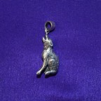 Howling wolf silver pendant